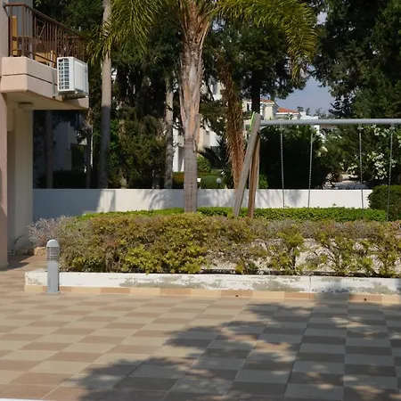 Aristo Universe 5 , Bobs Cave * Paphos